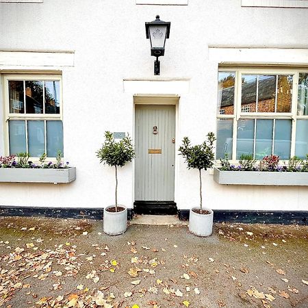 The One @ West End Appartement West Haddon Buitenkant foto