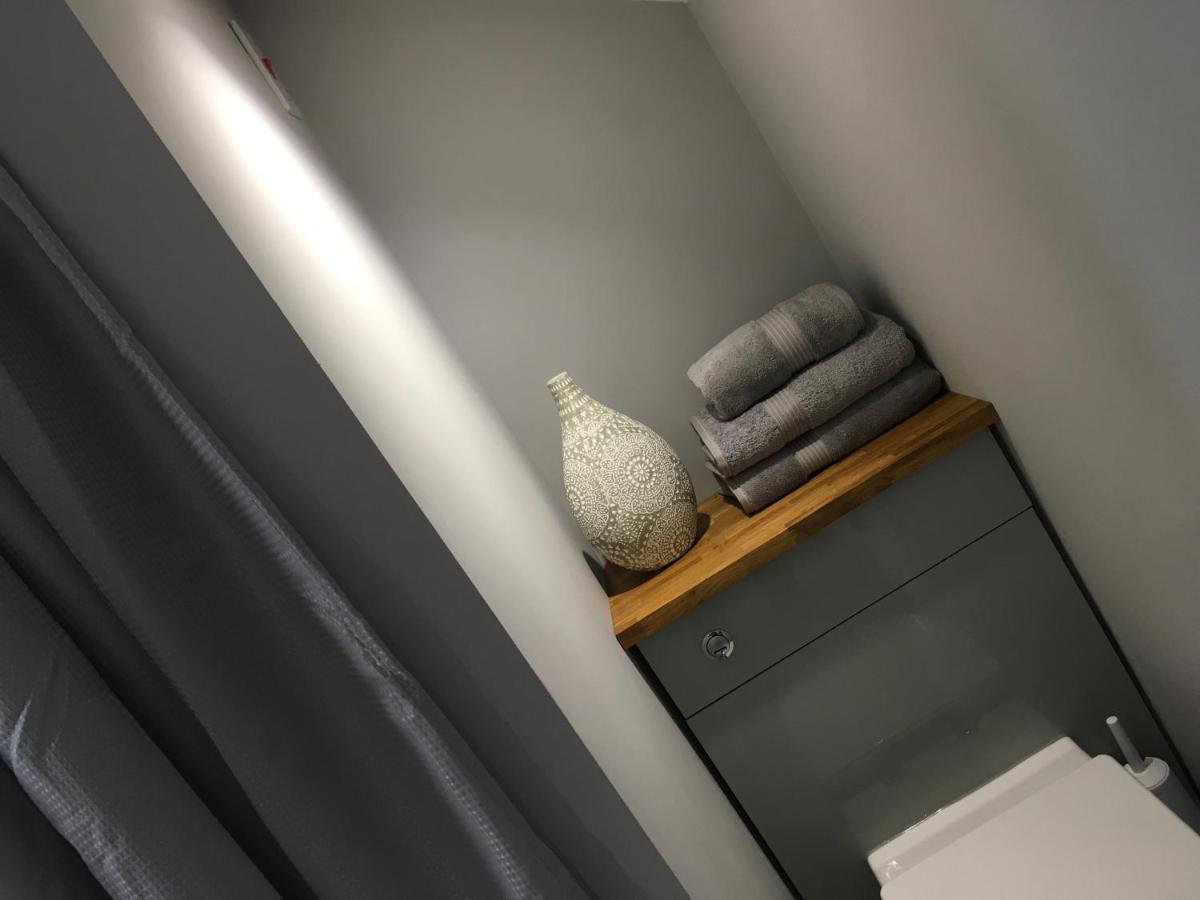 The One @ West End Appartement West Haddon Buitenkant foto
