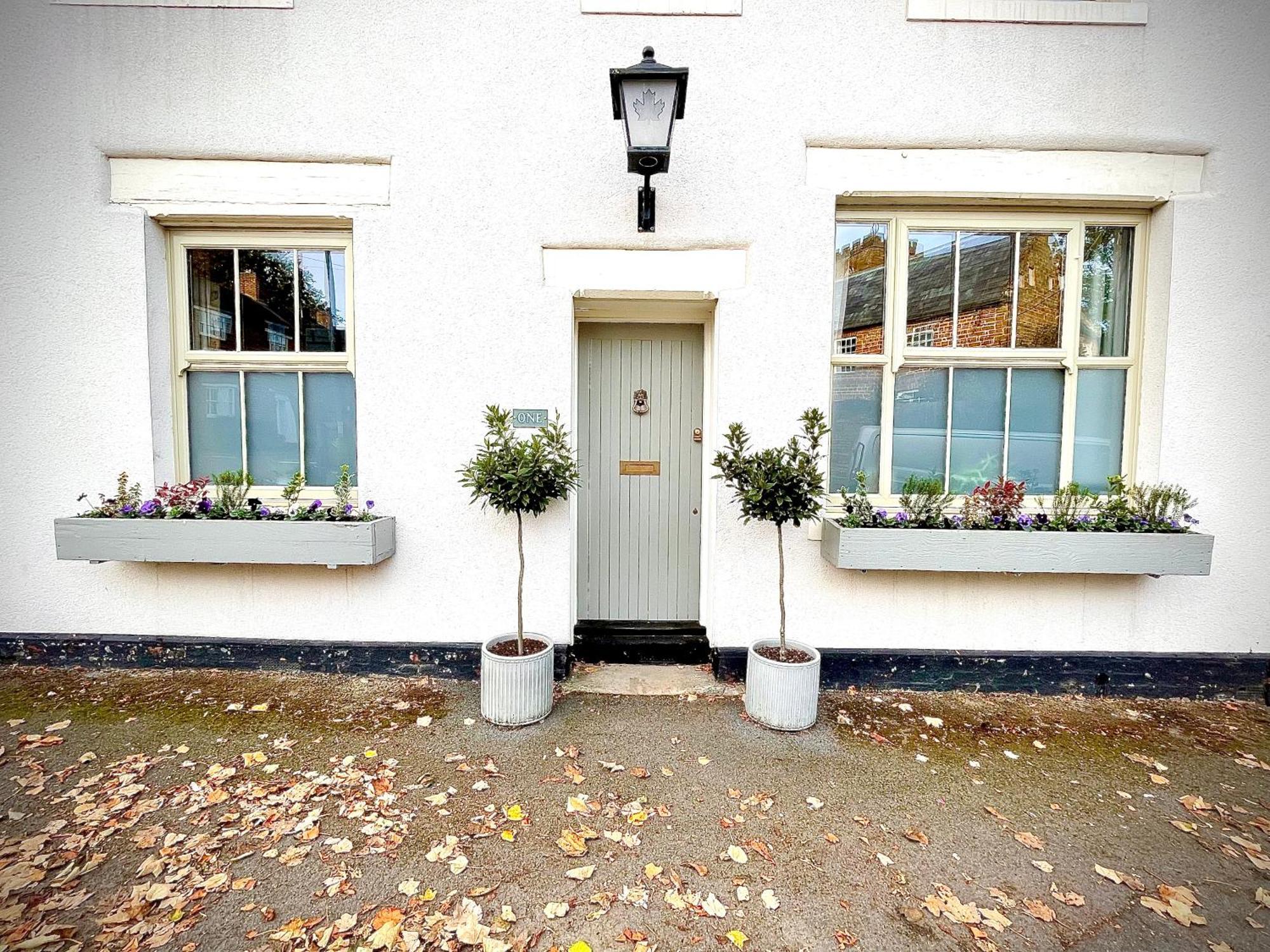 The One @ West End Appartement West Haddon Buitenkant foto